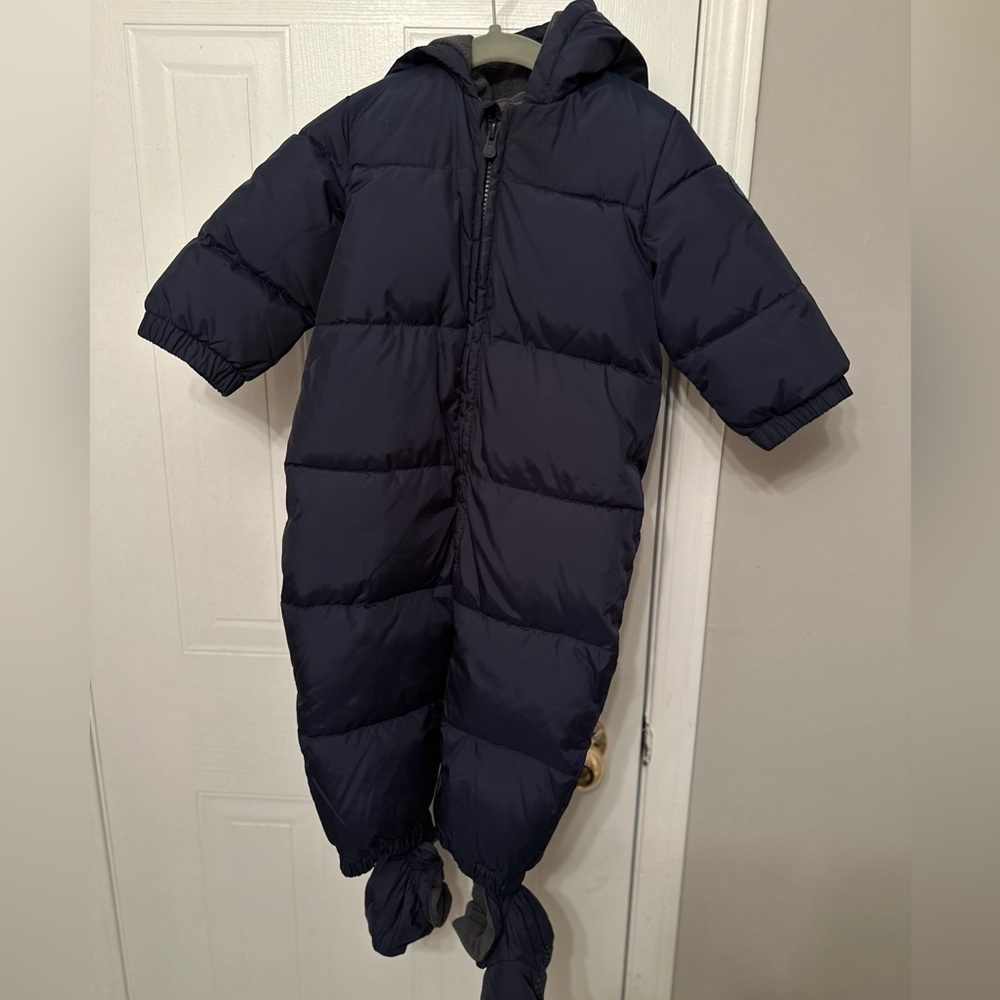 Baby Gap winter snowsuit. Unisex .Size 18-24months. Colour Blue